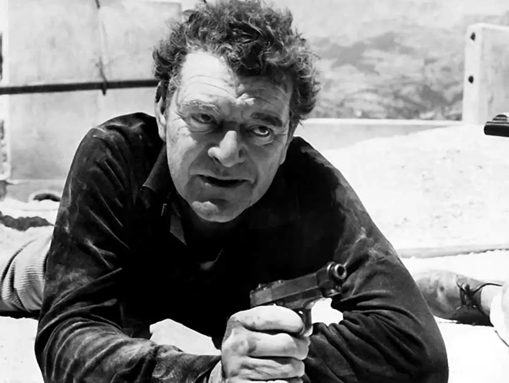 「潜行」ジャック・ホーキンスの画像