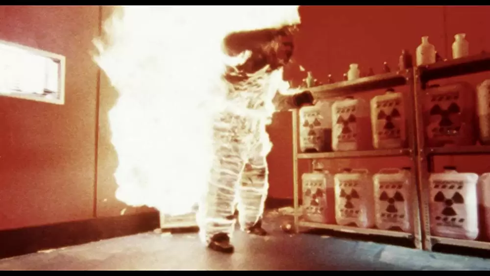 マイドク／いかにしてマイケルはドクター・ハウエルと改造人間軍団に頭蓋骨病院で戦いを挑んだかの画像