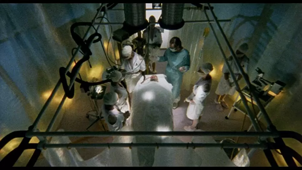 マイドク／いかにしてマイケルはドクター・ハウエルと改造人間軍団に頭蓋骨病院で戦いを挑んだかの画像