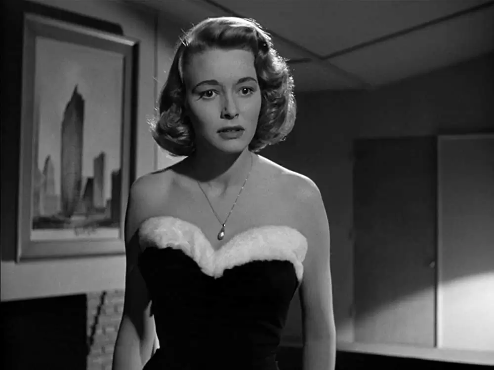 「摩天楼」パトリシア・ニールの画像