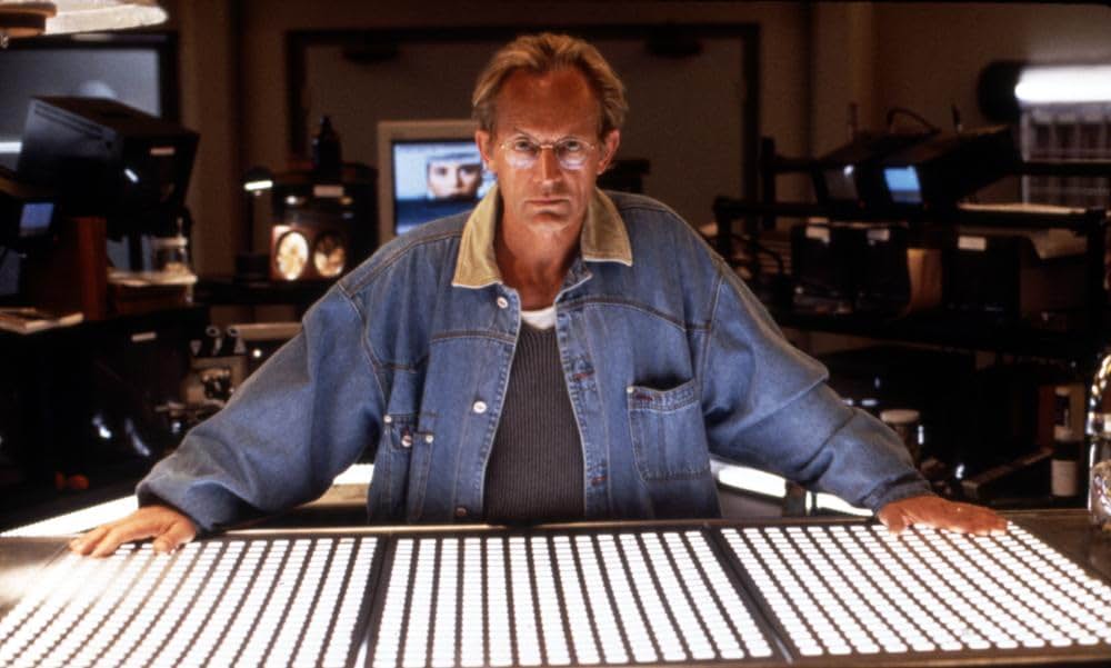 未確認生命体 MAX/マックスの画像