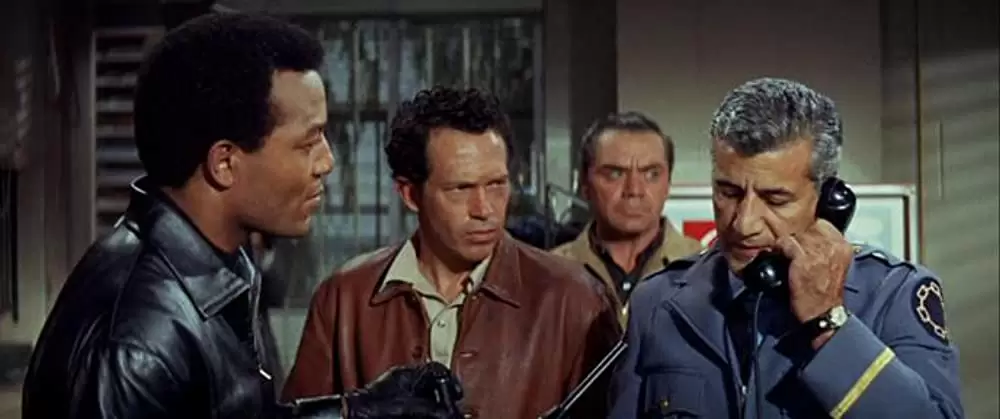 汚れた7人の画像