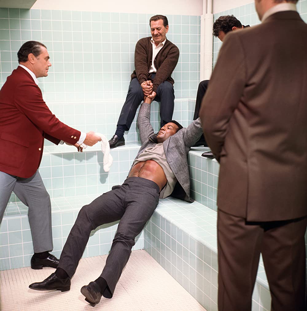 汚れた7人の画像