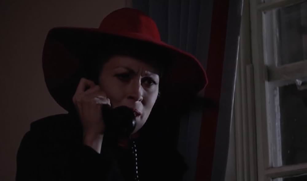 ルーという女の画像