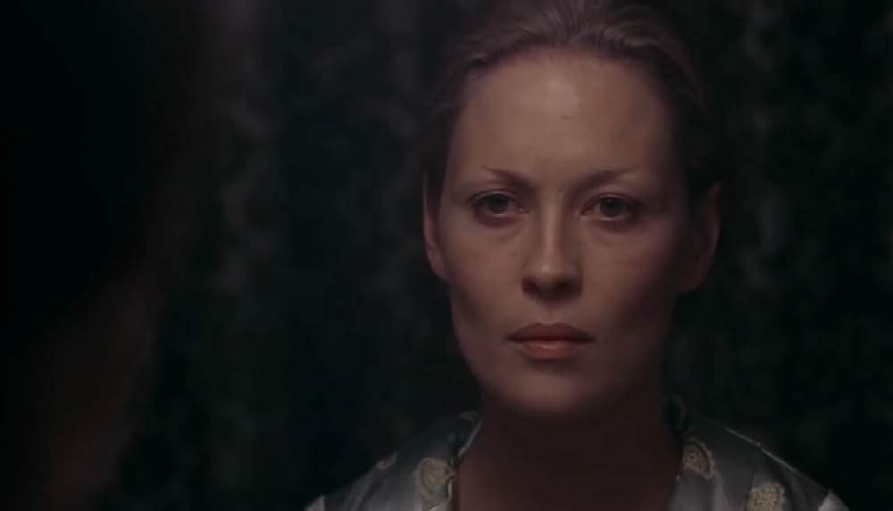 ルーという女の画像