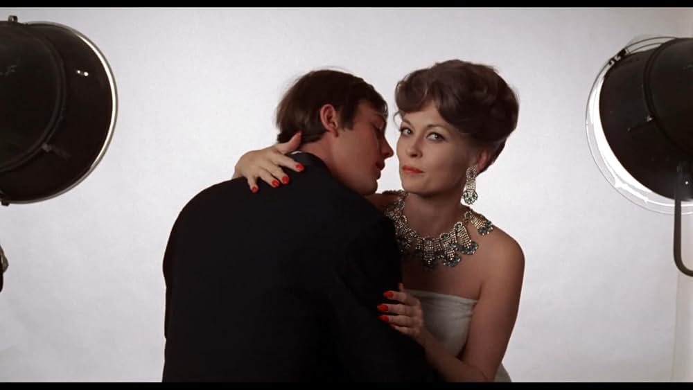 ルーという女の画像