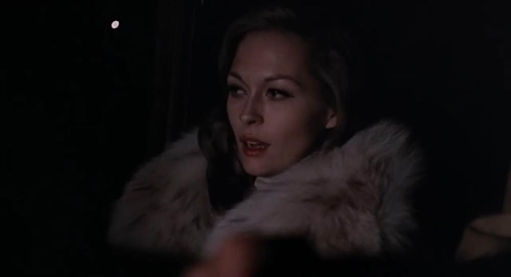 ルーという女の画像