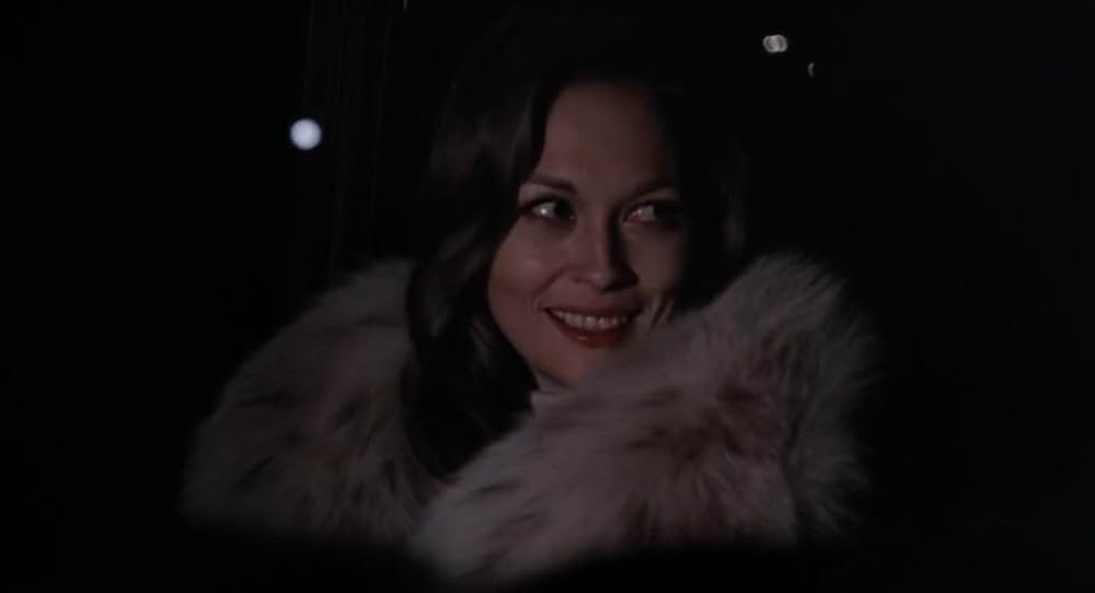 ルーという女の画像