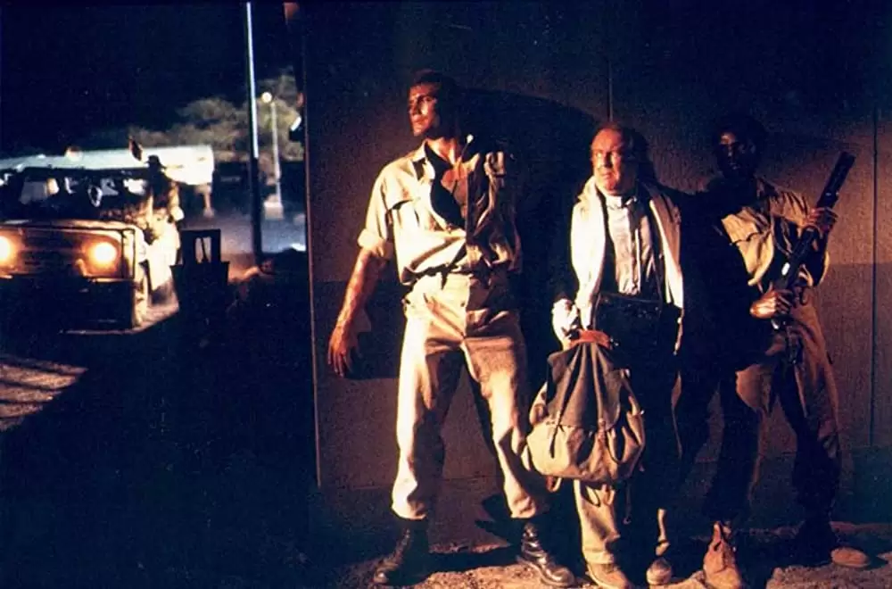 「レッド・スコルピオン」ドルフ・ラングレン & M・エメット・ウォルシュ & カーメン・アルジェンツィアノの画像