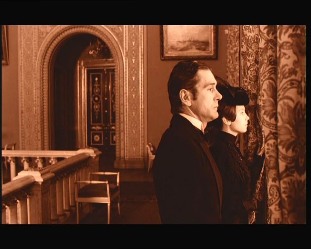 フリークスも人間もの画像