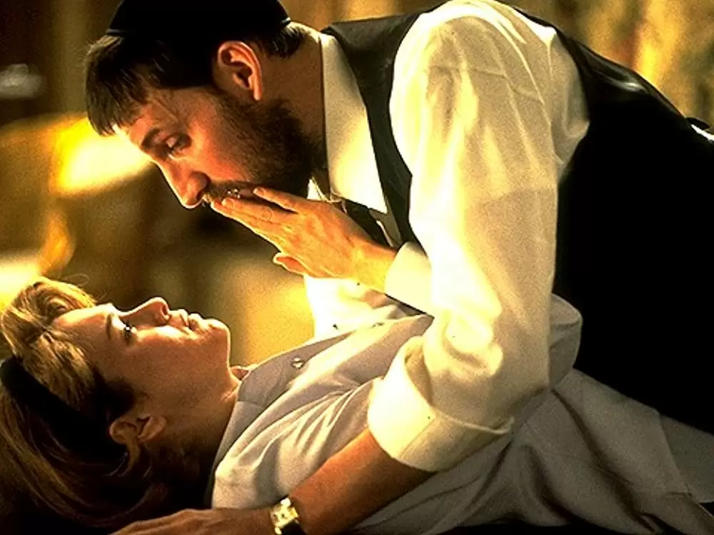 「しあわせ色のルビー」レニー・ゼルウィガー & クリストファー・エクルストンの画像