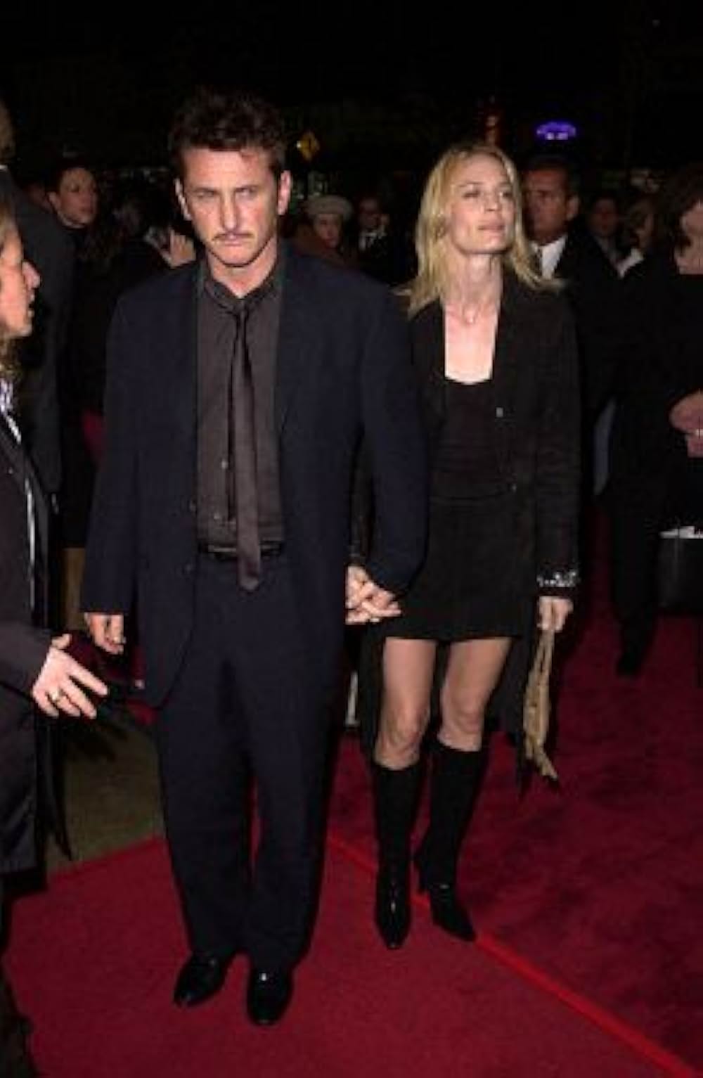 「プレッジ」の画像