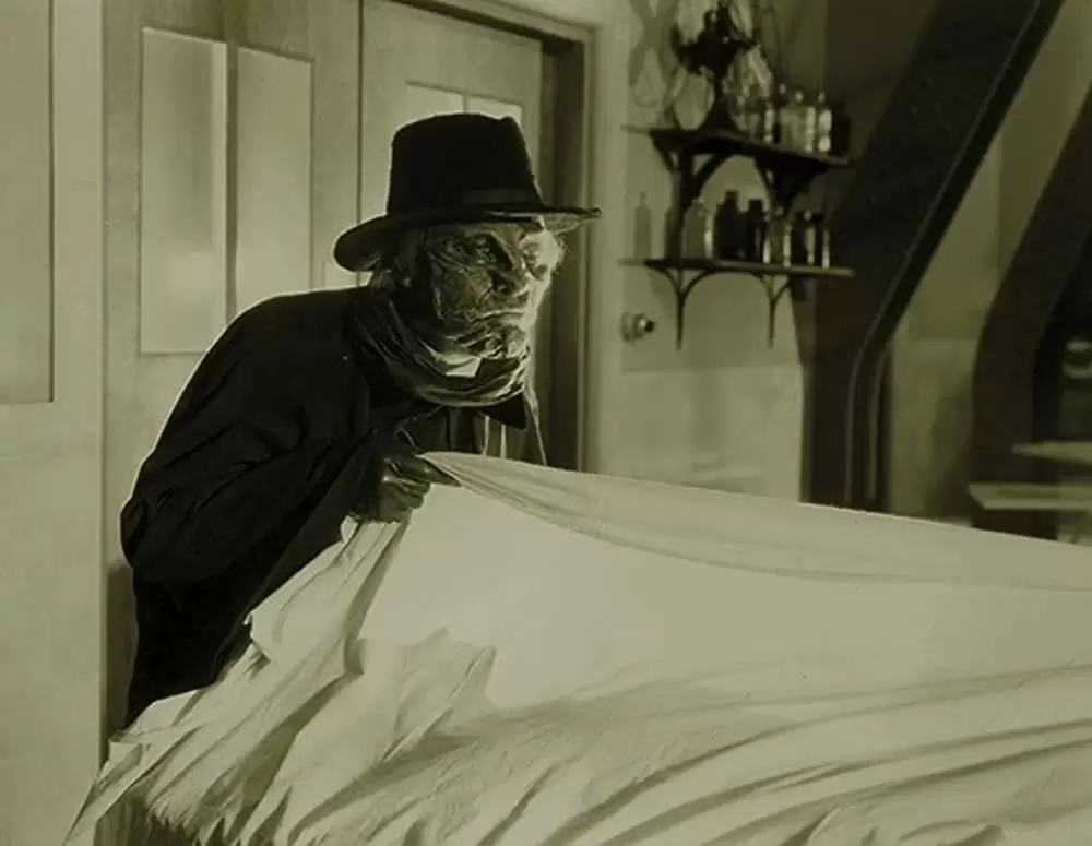 「肉の蝋人形」ライオネル・アトウィルの画像