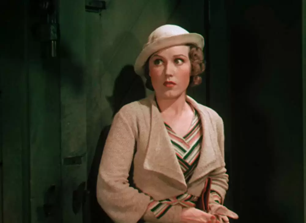 「肉の蝋人形」フェイ・レイの画像