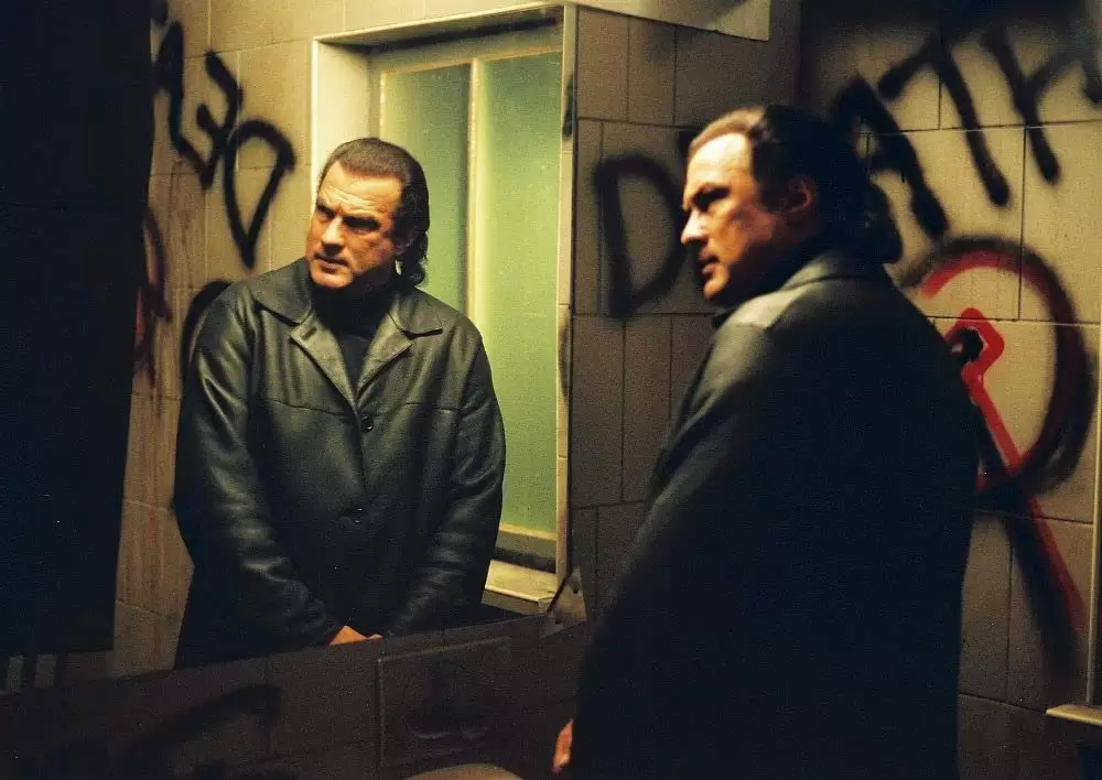 「撃鉄 GEKITETZ ワルシャワの標的」スティーブン・セガールの画像