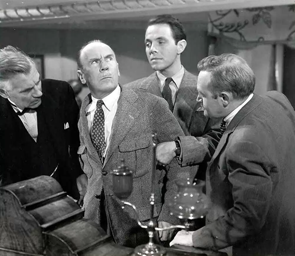 「そして誰もいなくなった」バリー・フィッツジェラルド & ルイス・ヘイワード & ウォルター・ヒューストン & ローランド・ヤングの画像