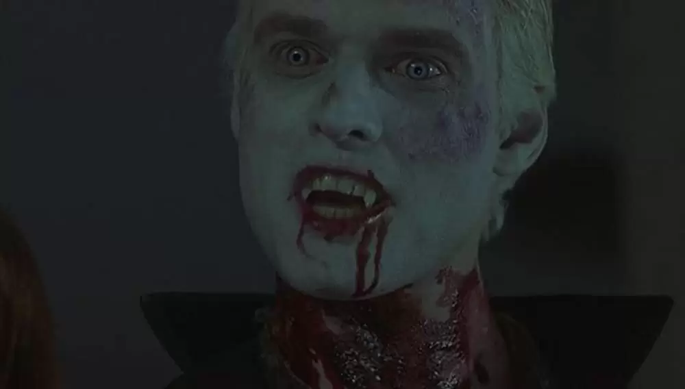 「ドラキュリアII 鮮血の狩人」スティーブン・ビリントン & ダイアン・ニールの画像