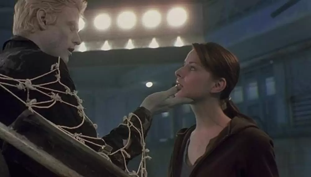 「ドラキュリアII 鮮血の狩人」スティーブン・ビリントン & ダイアン・ニールの画像