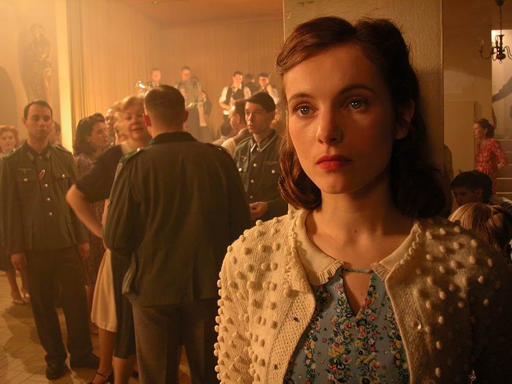 アンナとロッテの画像