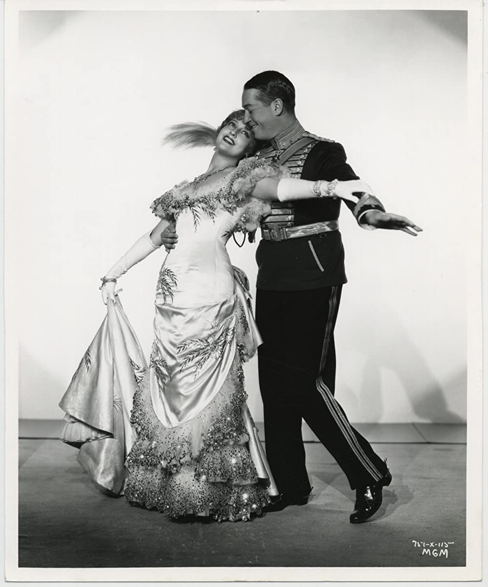 メリィ・ウィドウの画像