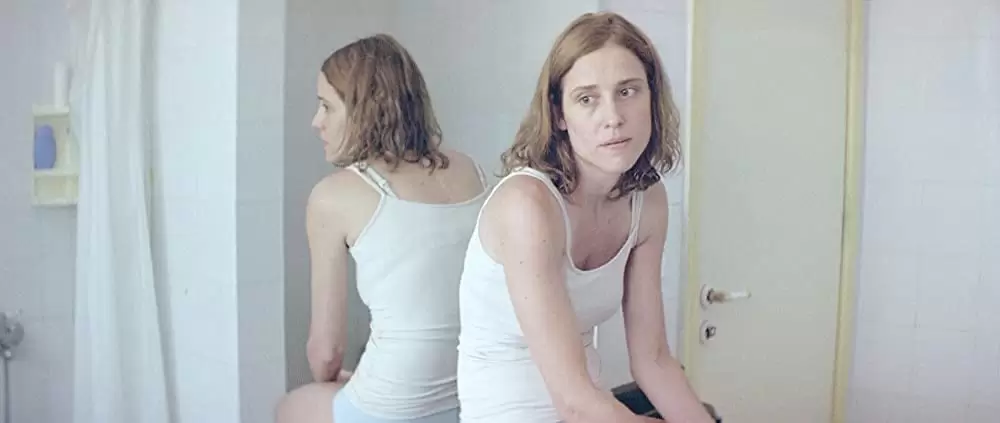 「籠の中の乙女」Angeliki Papouliaの画像