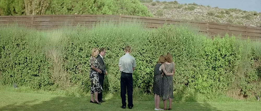 「籠の中の乙女」Michele Valley & クリストス・ステルギオグル & Angeliki Papoulia & Mary Tsoniの画像