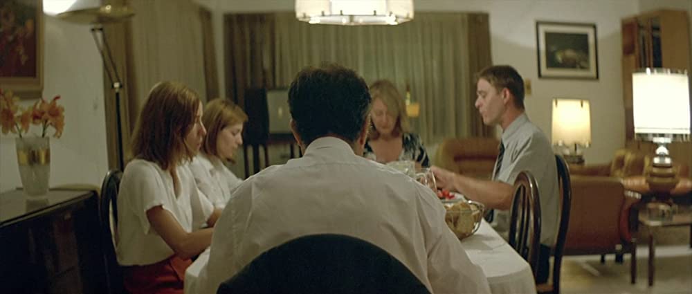 籠の中の乙女の画像