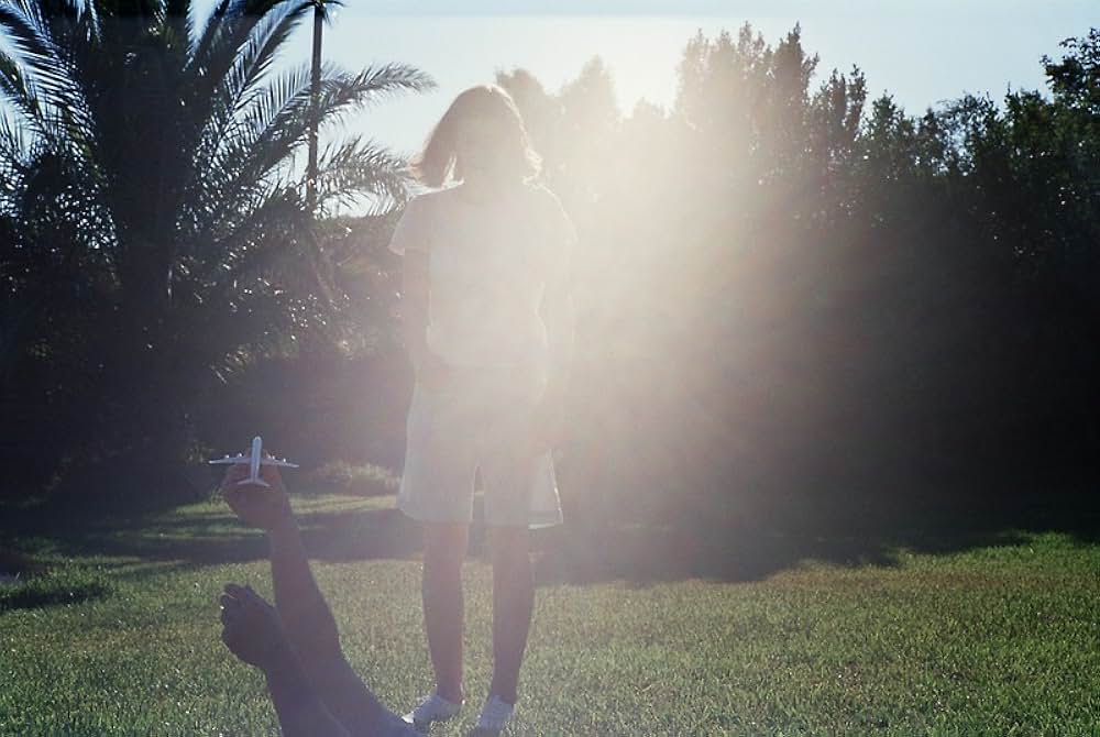 籠の中の乙女の画像