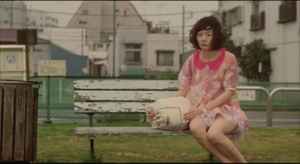 「空気人形」ペ・ドゥナの画像