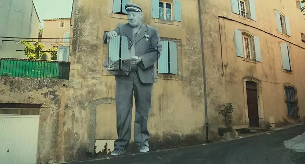 顔たち、ところどころの画像