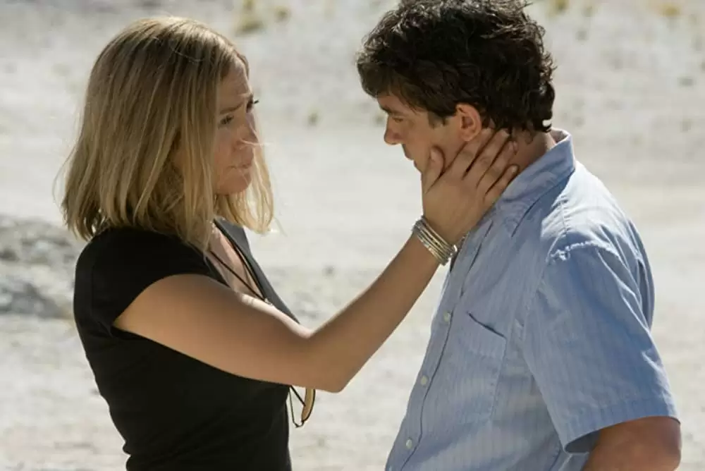 「ボーダータウン 報道されない殺人者」アントニオ・バンデラス & ジェニファー・ロペスの画像