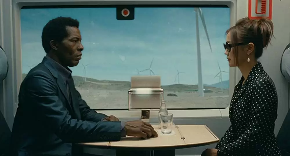 リミッツ・オブ・コントロールの画像