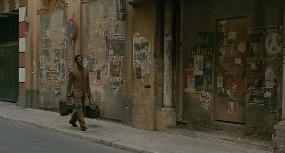 リミッツ・オブ・コントロールの画像