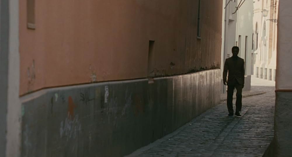 リミッツ・オブ・コントロールの画像