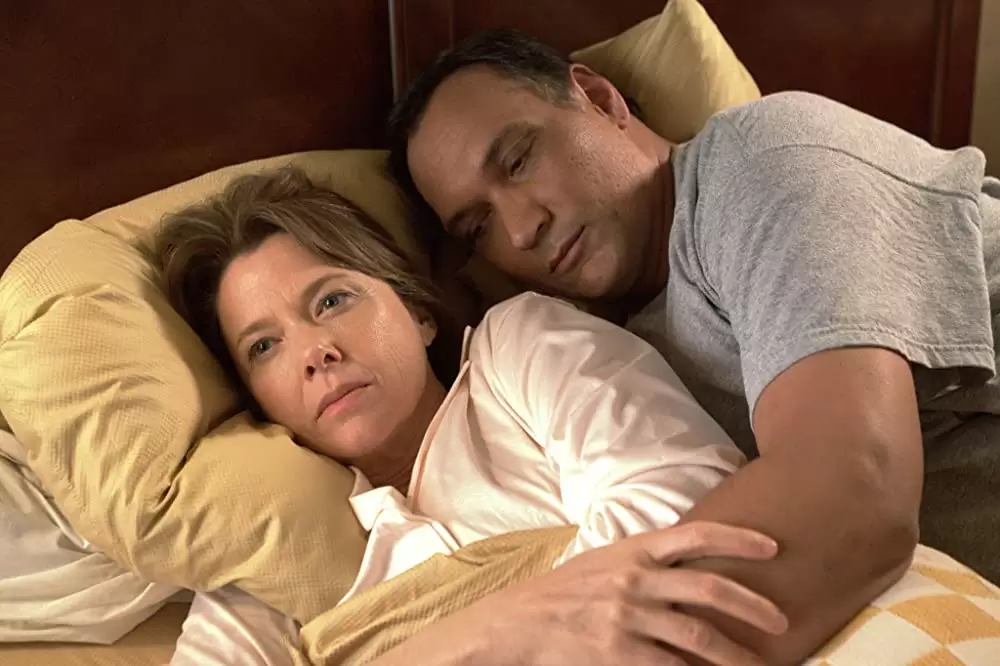 「愛する人」アネット・ベニング & ジミー・スミッツの画像