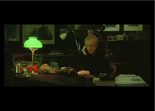 風にそよぐ草の画像