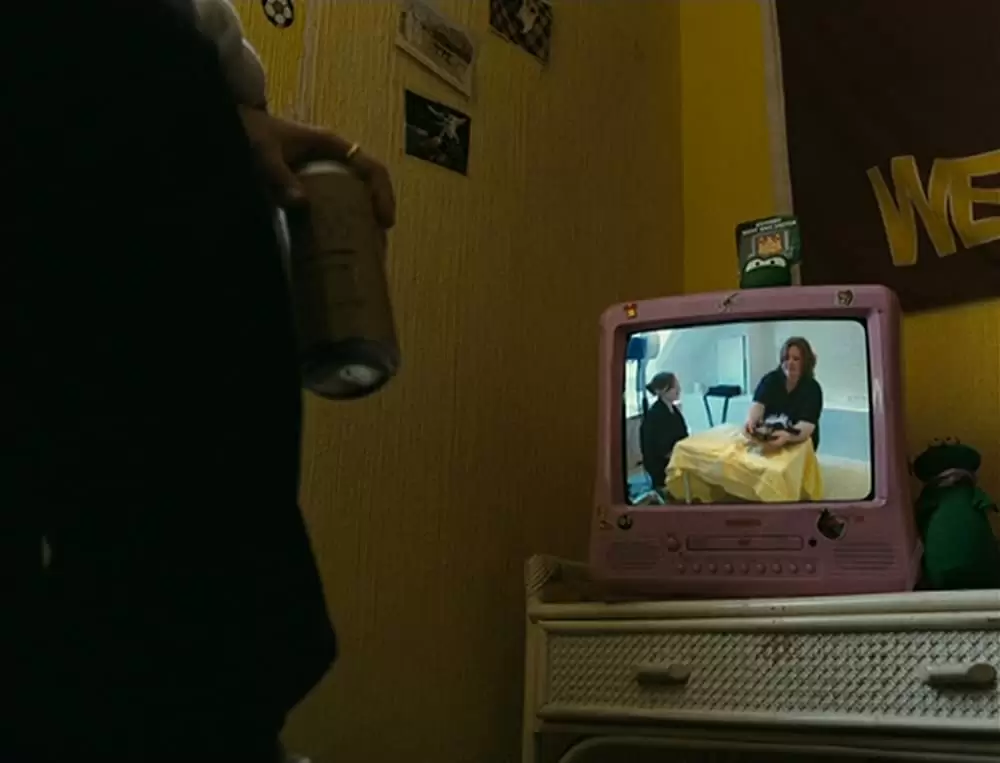 フィッシュタンク〜ミア、15歳の物語の画像