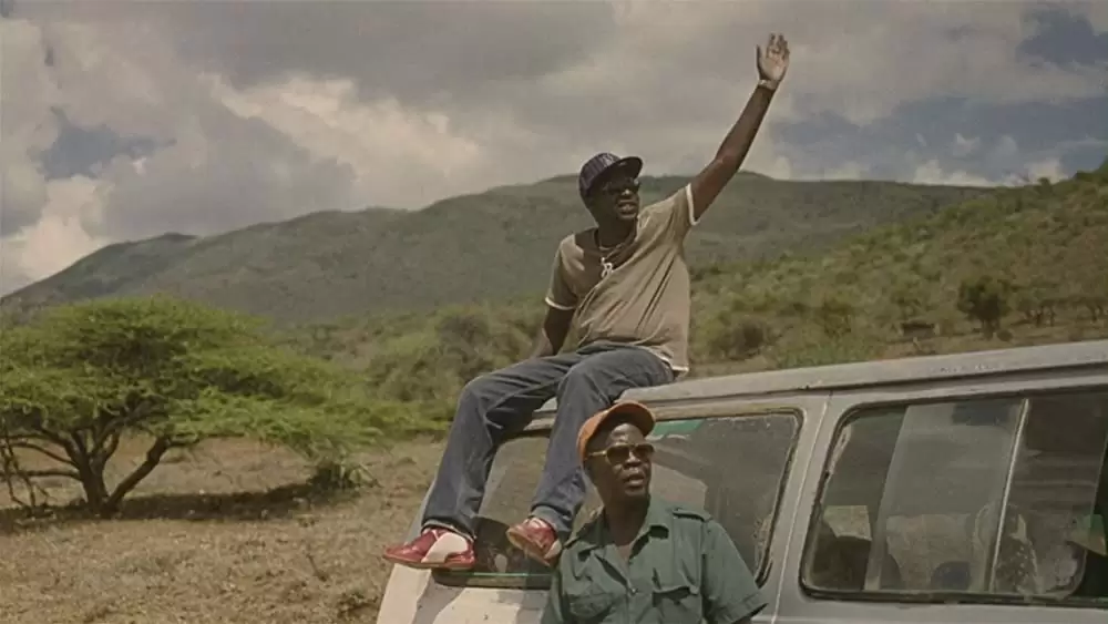 おじいさんと草原の小学校の画像