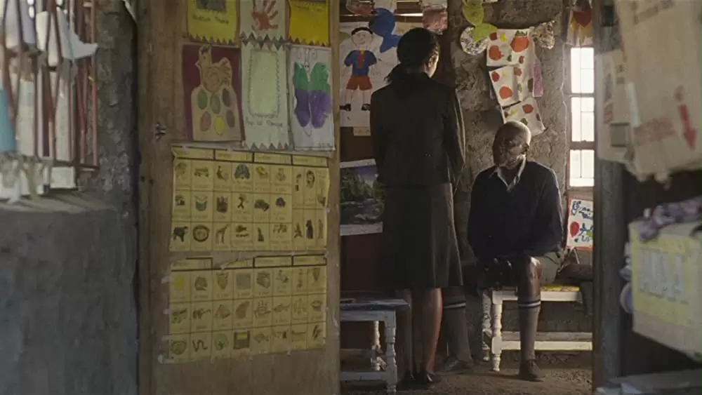 おじいさんと草原の小学校の画像