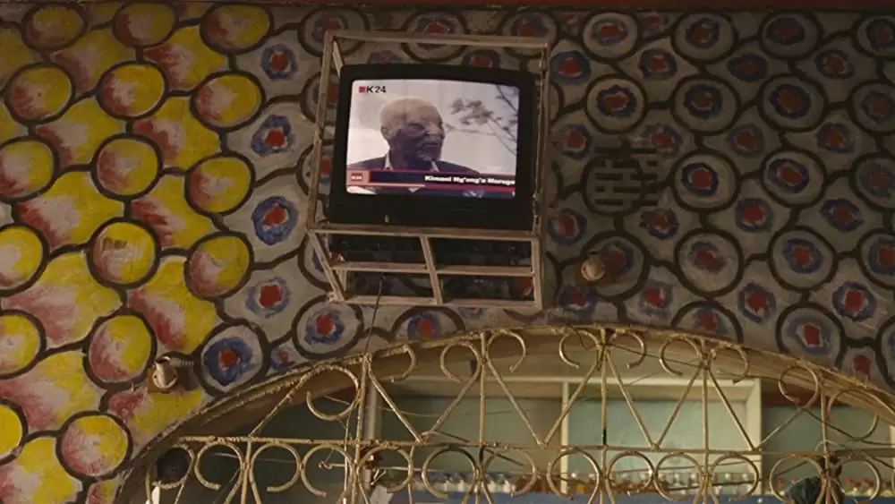 おじいさんと草原の小学校の画像