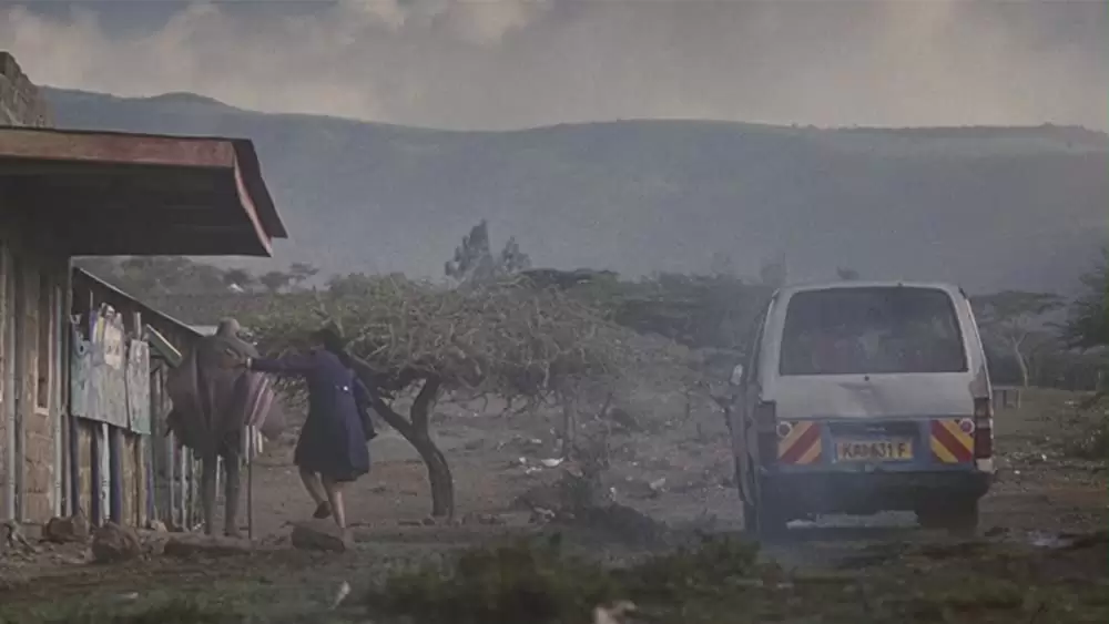 おじいさんと草原の小学校の画像