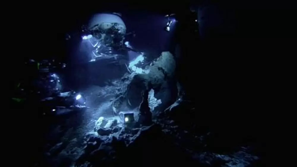 エイリアンズ・オブ・ザ・ディープの画像