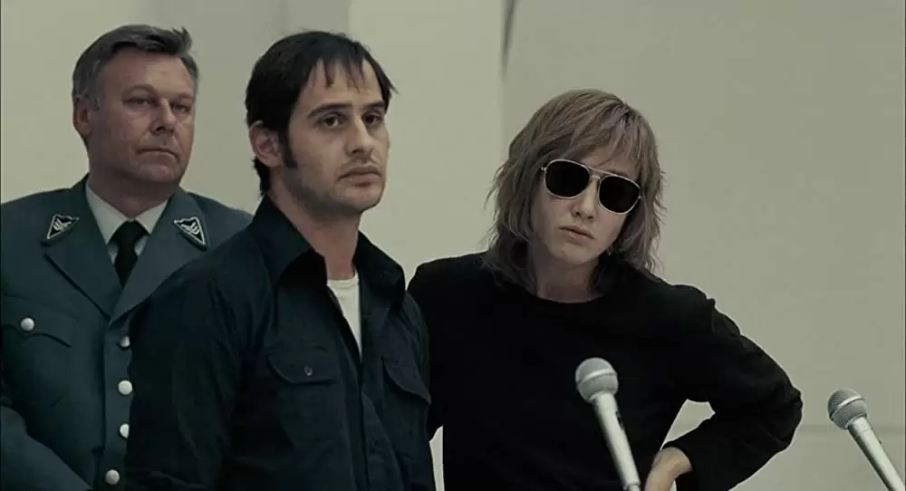 「バーダー・マインホフ 理想の果てに」モーリッツ・ブライブトロイ & ヨハンナ・ボカレクの画像