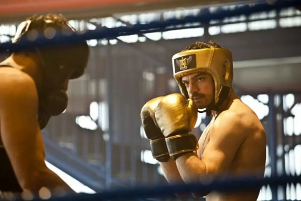 「デビルズ・ダブル -ある影武者の物語-」ドミニク・クーパーの画像