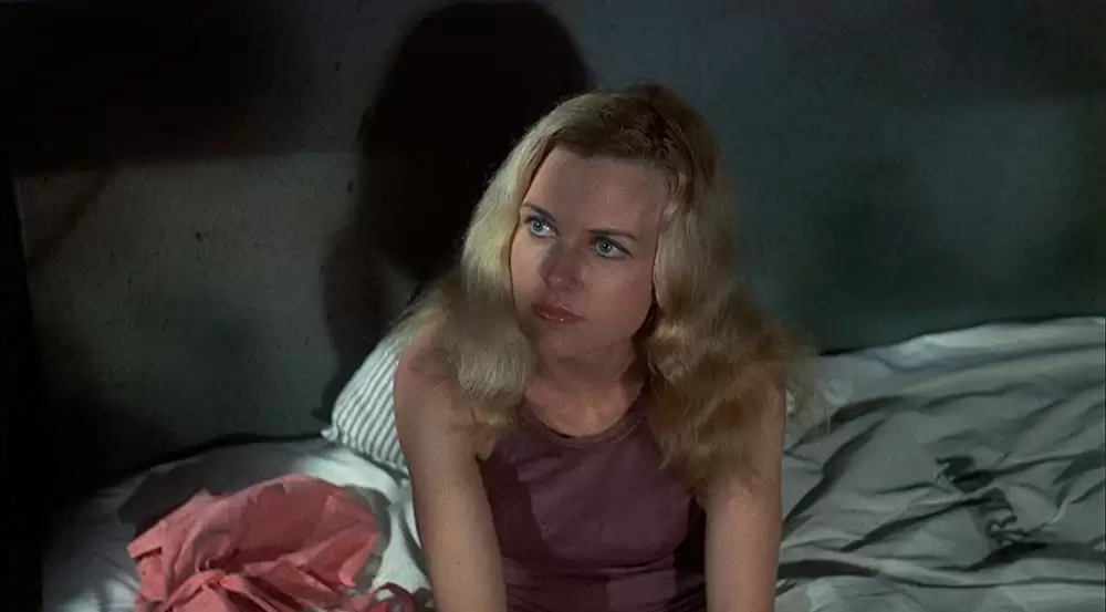 残酷女刑務所の画像