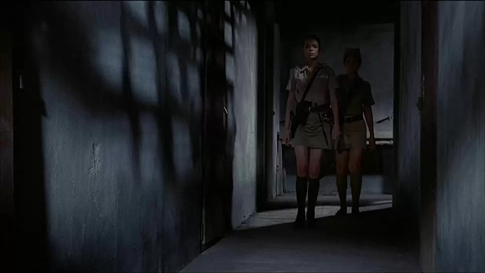 残酷女刑務所の画像