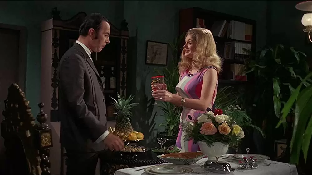 残酷女刑務所の画像