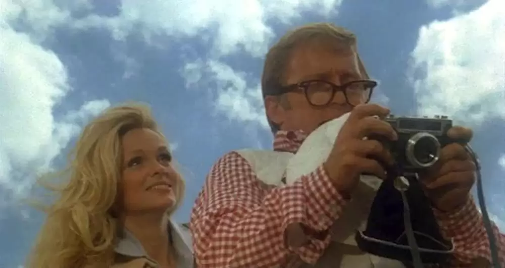 「アニマル大戦争」リチャード・ジャッケル & リンダ・デイ・ジョージの画像