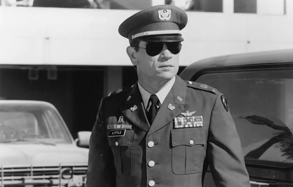 「アパッチ」トミー・リー・ジョーンズの画像