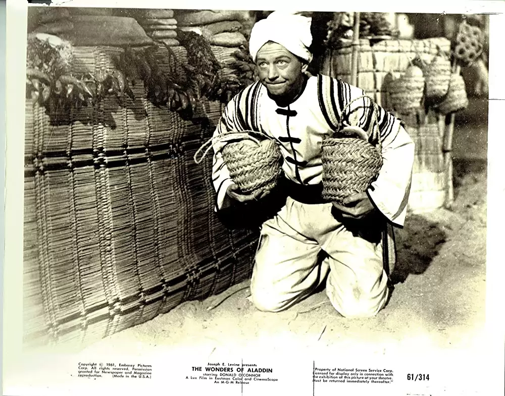 「アラジンと女盗賊」ドナルド・オコナーの画像